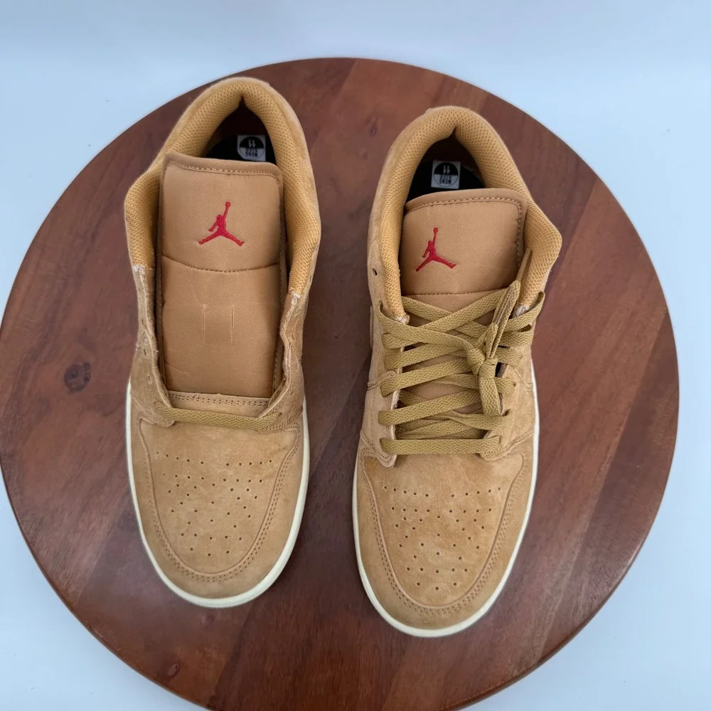 Nike Air Jordan 1 Low SE Flax Varsity Red Muslin HV4089-200 Mens Size 11 NEW